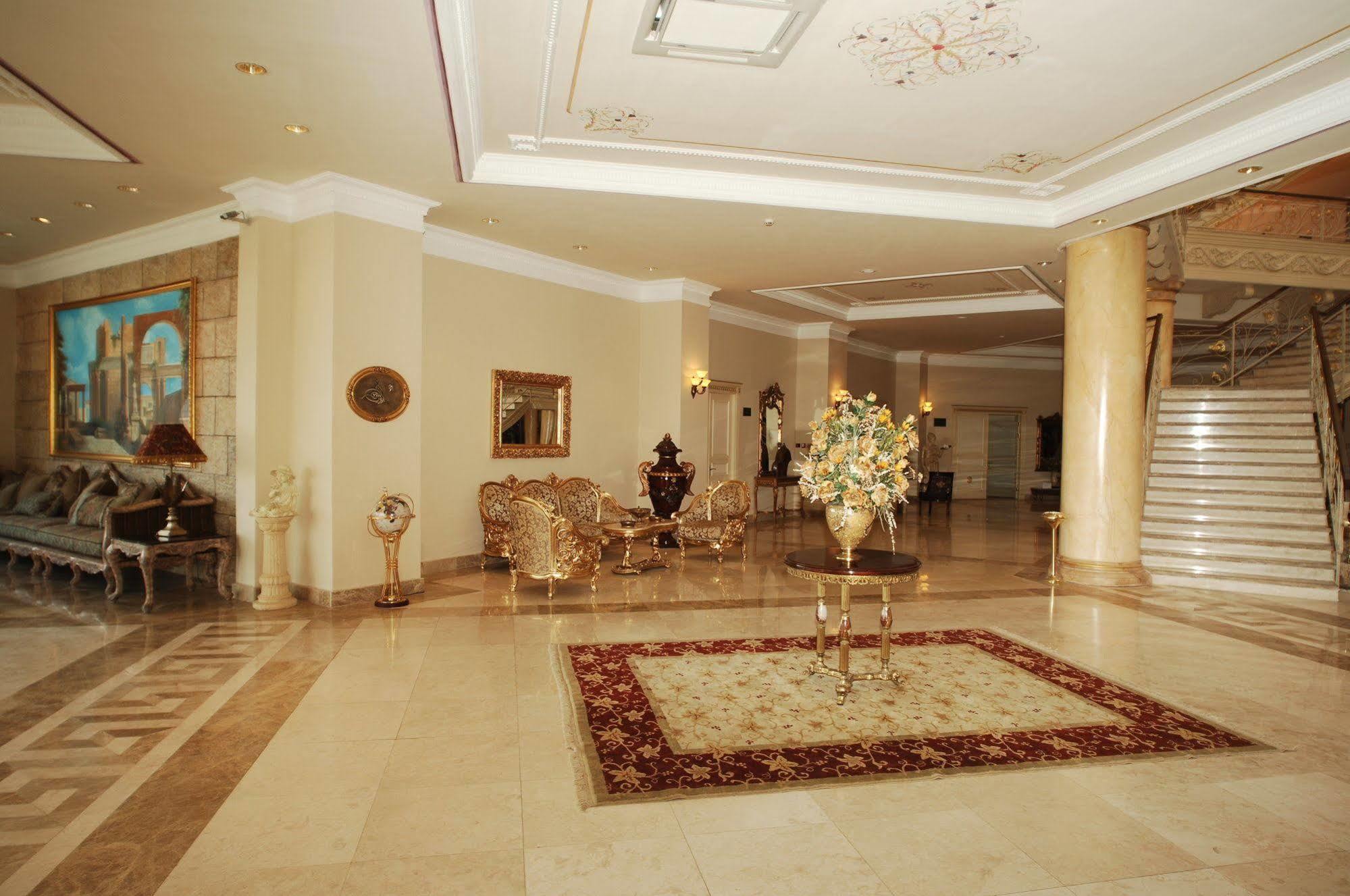 Gure Saruhan Thermal Akcay  Exteriér fotografie